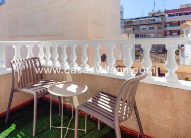 Sale - Apartment - Torrevieja - Centro