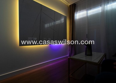 Sale - Apartment - Torrevieja - Centro