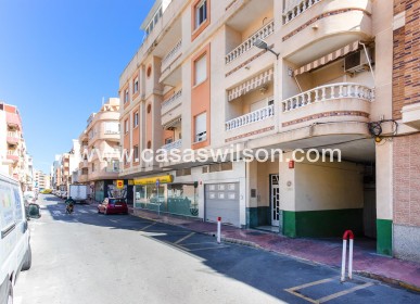 Sale - Apartment - Torrevieja - Centro
