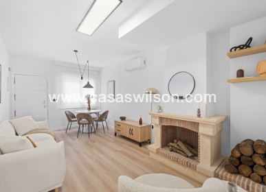 Sale - Townhouse - Villamartin - Costa Blanca