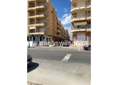 Sale - Apartment - Playa De Los Locos - Costa Blanca