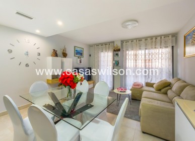 Sale - Apartment - Torrevieja - Estacion De Autobuses
