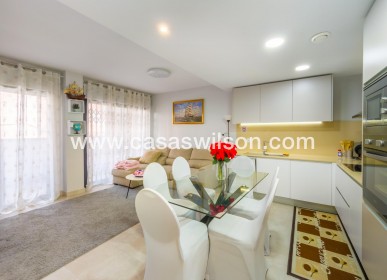 Sale - Apartment - Torrevieja - Estacion De Autobuses