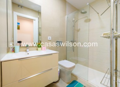 Sale - Apartment - Torrevieja - Estacion De Autobuses