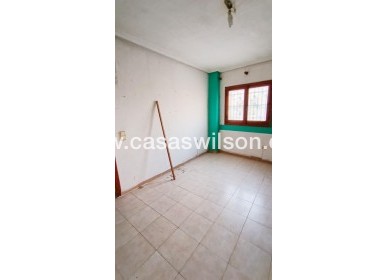 Sale - Apartment - Torrevieja - Centro