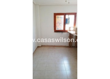 Sale - Apartment - Torrevieja - Centro