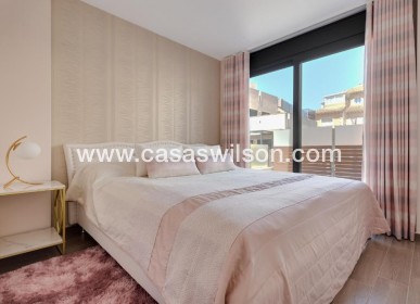 Sale - Villa - Torrevieja