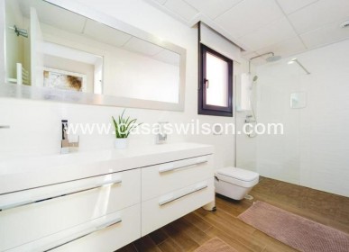 Sale - Villa - Torrevieja