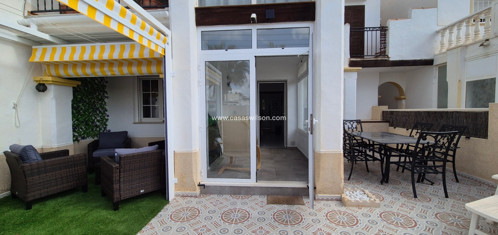 Sale - Apartment - San Miguel de Salinas - Inland