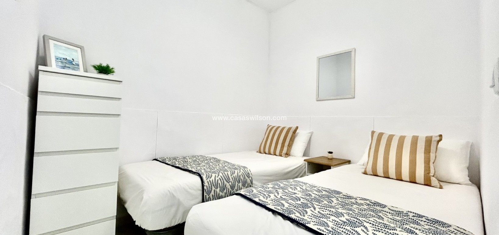 Sale - Apartment - La Zenia - Costa Blanca