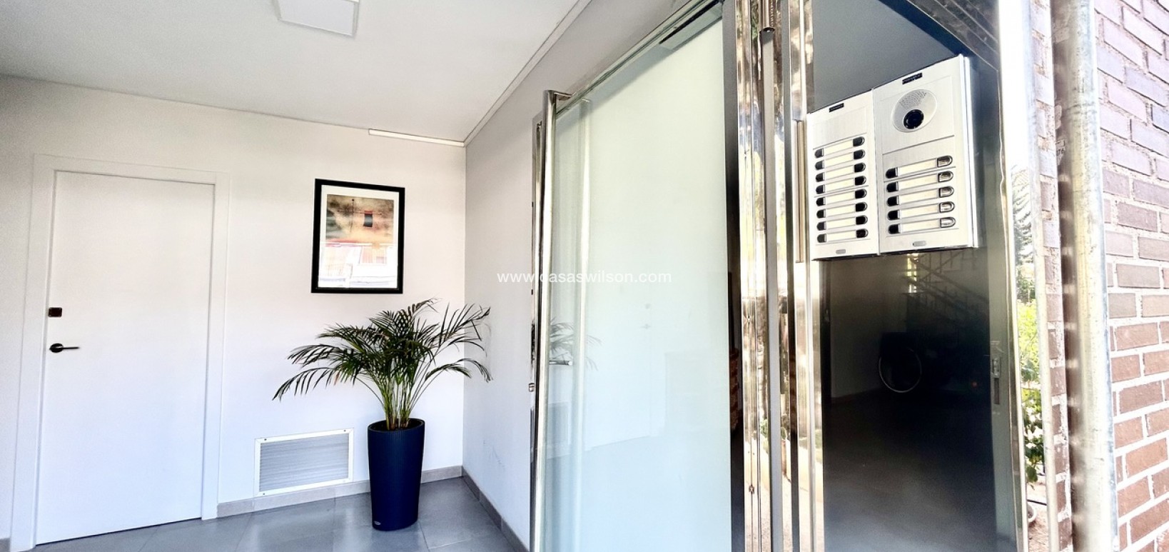 Sale - Apartment - La Zenia - Costa Blanca