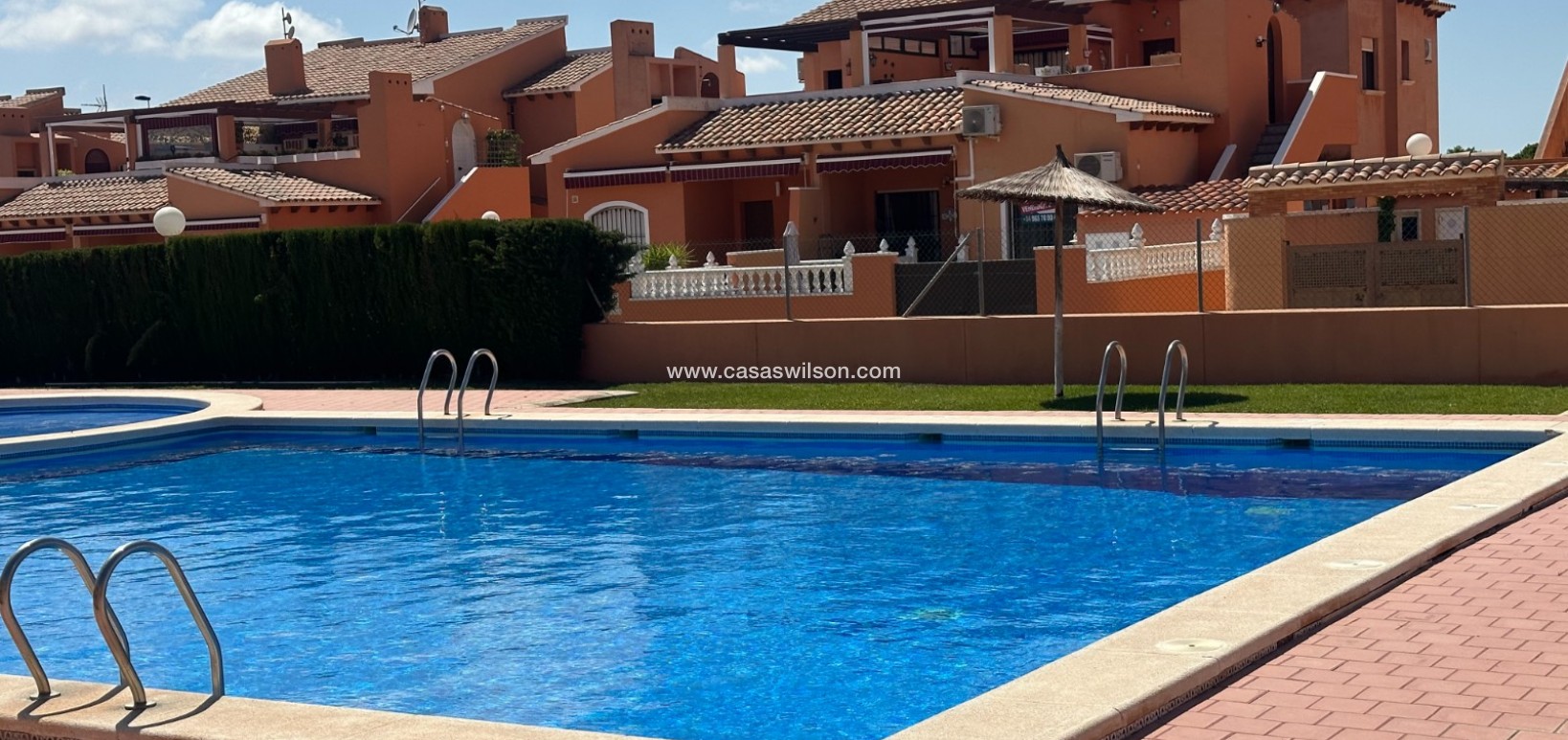 Sale - Apartment - Torrevieja - Aguas Nuevas