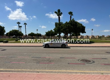 Sale - Apartment - Torrevieja - Aguas Nuevas