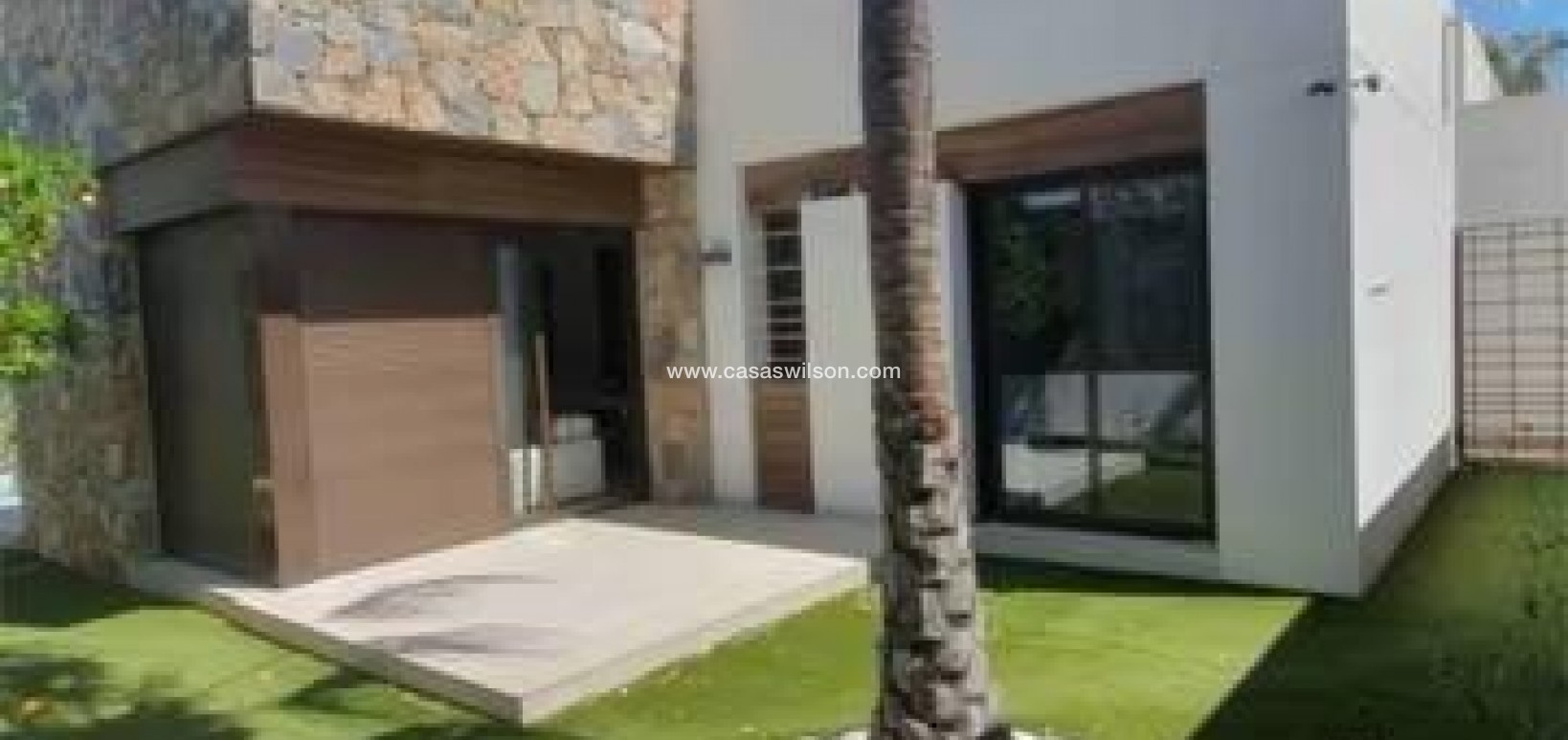 Sale - Villa - Orihuela Costa - Costa Blanca