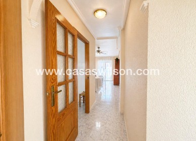 Sale - Apartment - Torrevieja - Habaneras