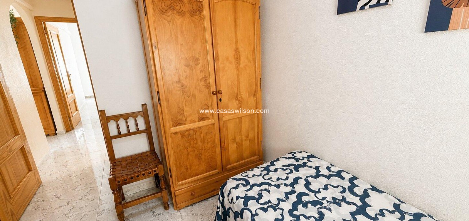 Sale - Apartment - Torrevieja - Habaneras