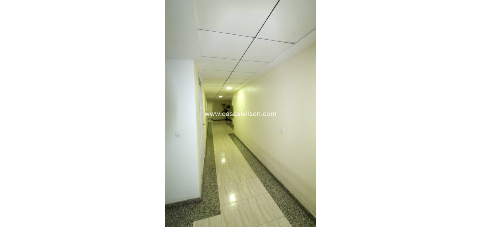 Sale - Apartment - Torrevieja - Centro