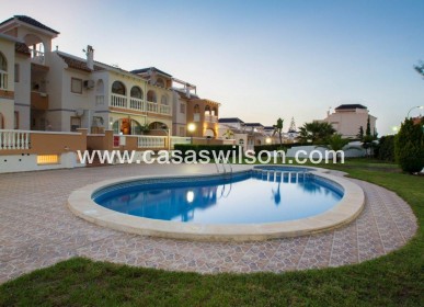 Sale - Apartment - Torrevieja - La Mata
