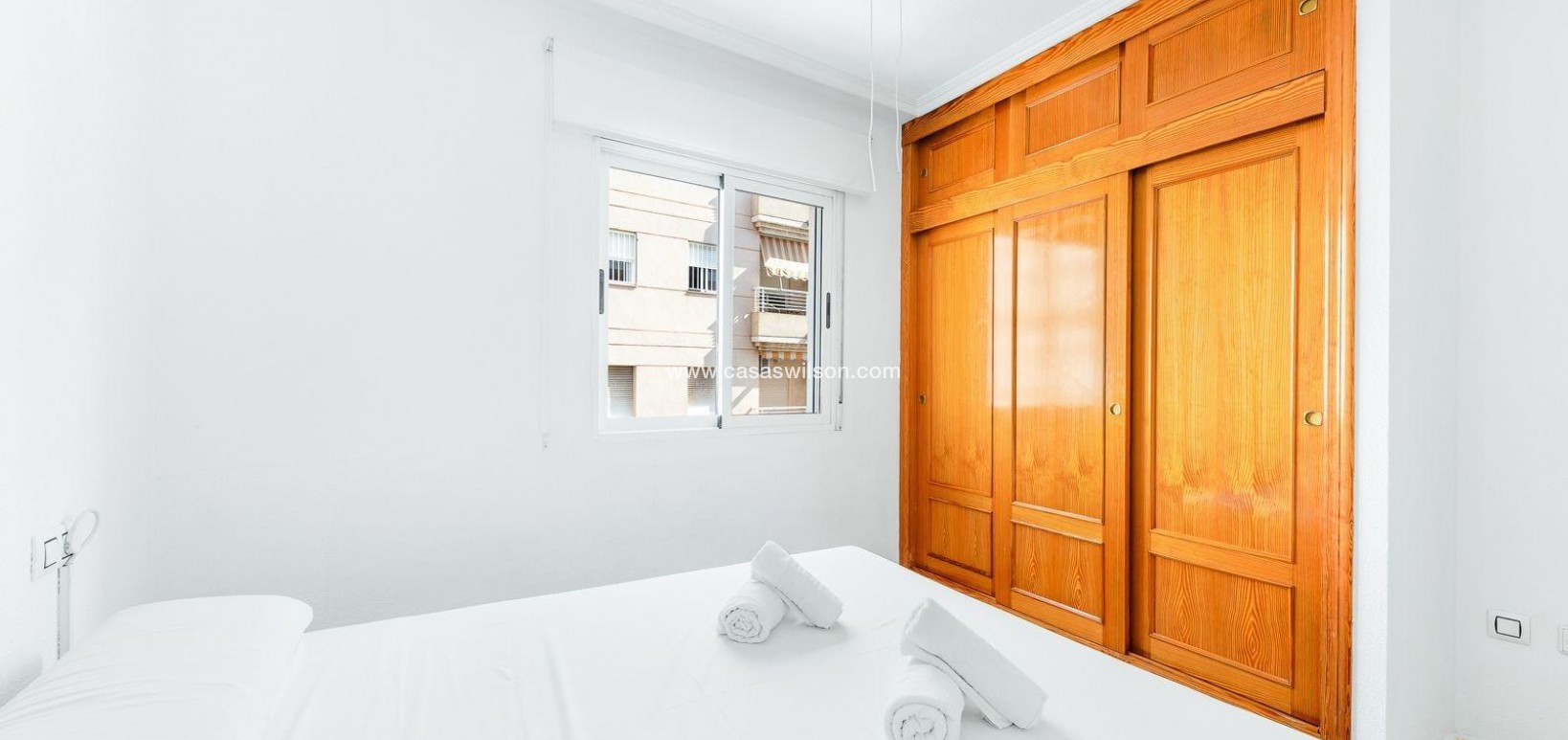 Sale - Apartment - Torrevieja - Centro