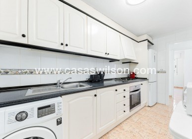 Sale - Apartment - Torrevieja - Centro
