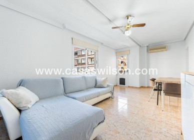 Sale - Apartment - Torrevieja - Centro