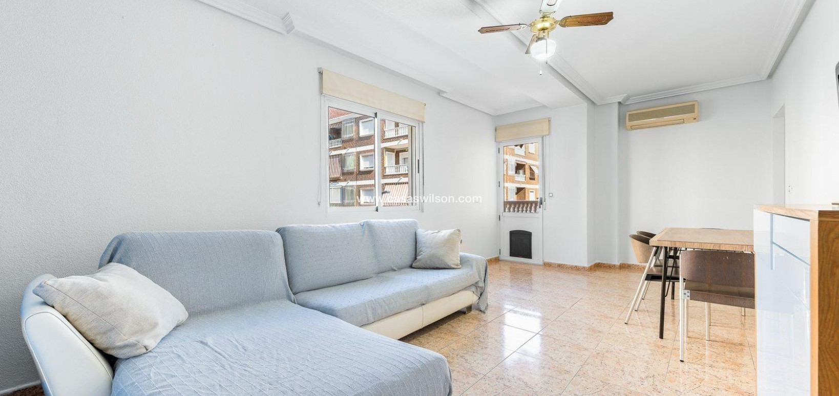 Sale - Apartment - Torrevieja - Centro