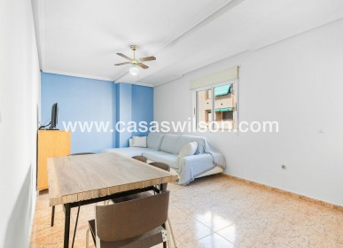 Sale - Apartment - Torrevieja - Centro
