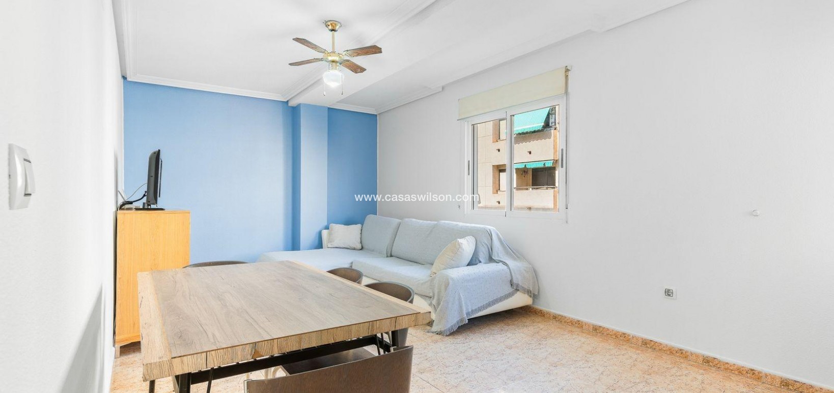 Sale - Apartment - Torrevieja - Centro