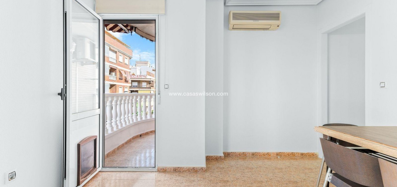 Sale - Apartment - Torrevieja - Centro