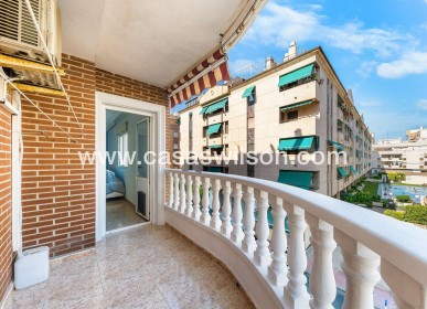 Sale - Apartment - Torrevieja - Centro