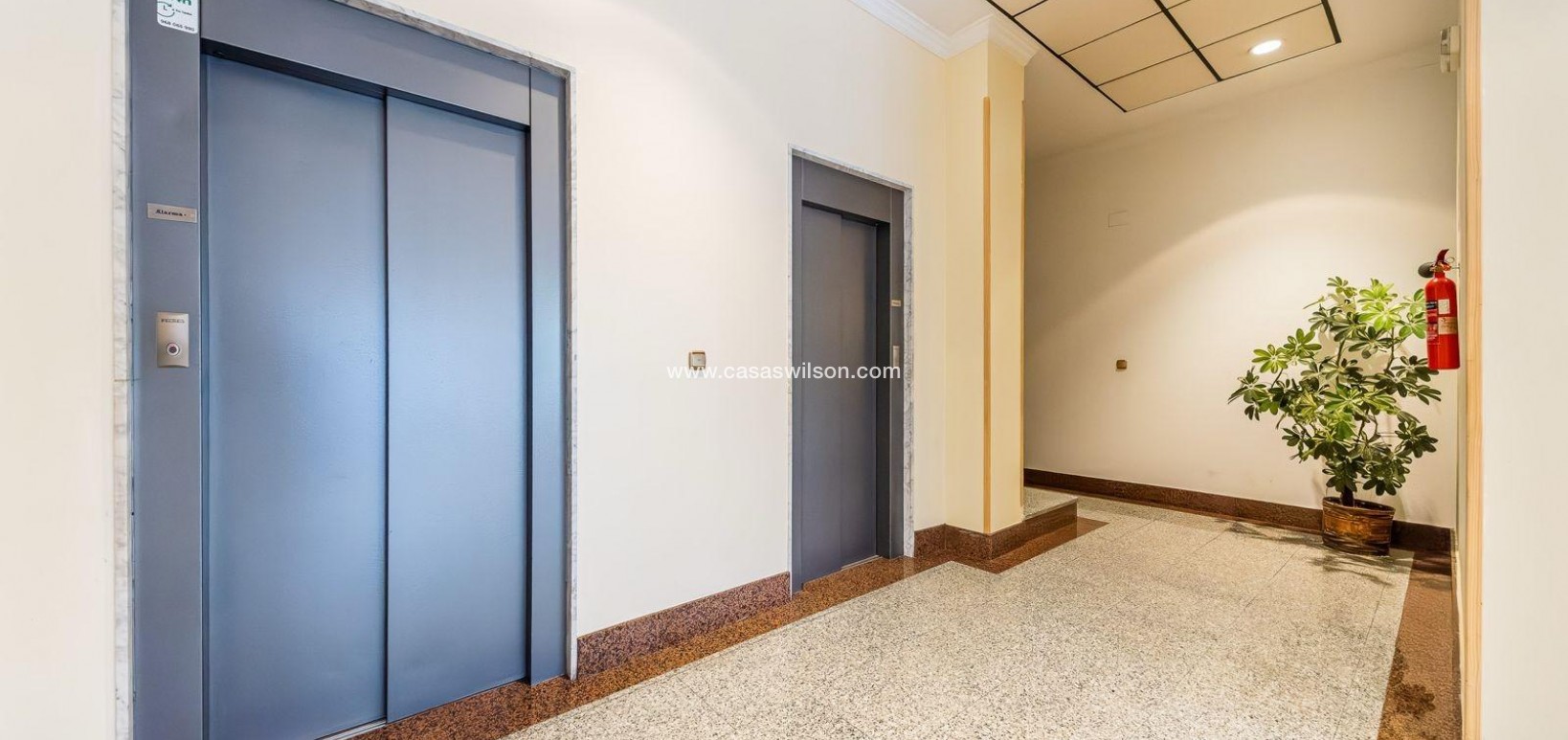Sale - Apartment - Torrevieja - Centro