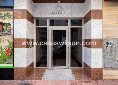 Sale - Apartment - Torrevieja - Centro