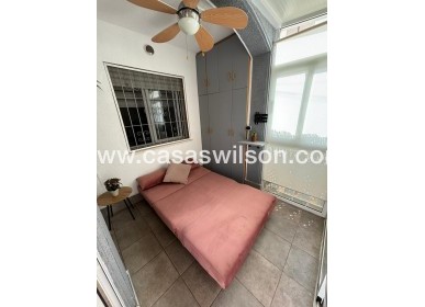 Sale - Bungalow - Torrevieja - Los Balcones