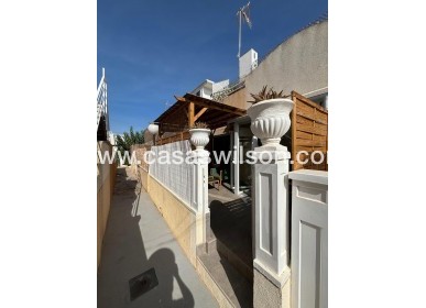 Sale - Bungalow - Torrevieja - Los Balcones