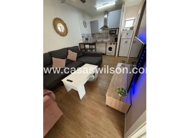 Sale - Bungalow - Torrevieja - Los Balcones