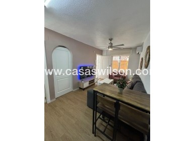 Sale - Bungalow - Torrevieja - Los Balcones