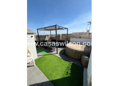 Sale - Bungalow - Torrevieja - Los Balcones