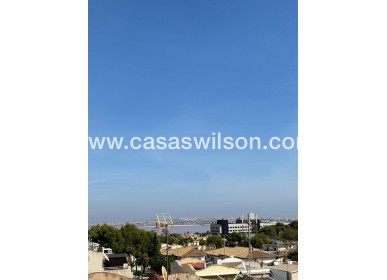 Sale - Bungalow - Torrevieja - Los Balcones