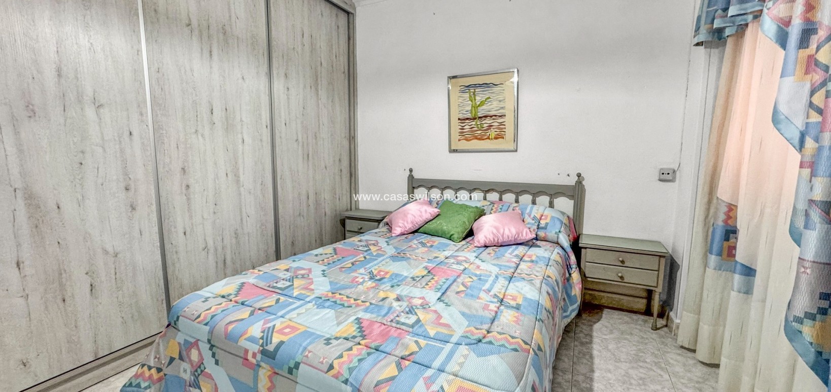 Sale - Apartment - Torrevieja - Playa de los Locos