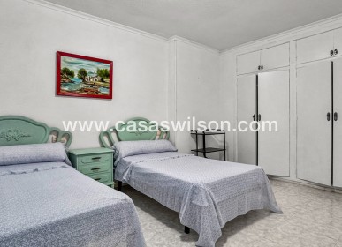 Sale - Apartment - Torrevieja - Playa de los Locos