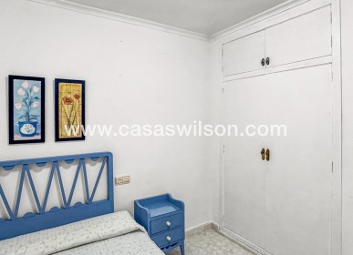 Sale - Apartment - Torrevieja - Playa de los Locos