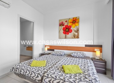 Sale - Apartment - Orihuela Costa - La Zenia