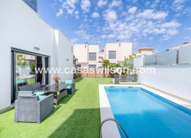 Sale - Villa - Torrevieja
