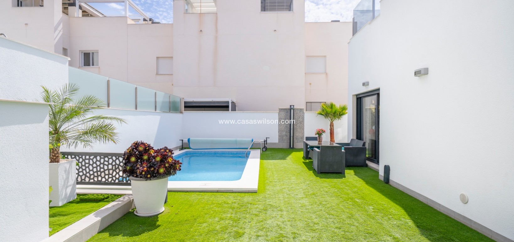 Sale - Villa - Torrevieja