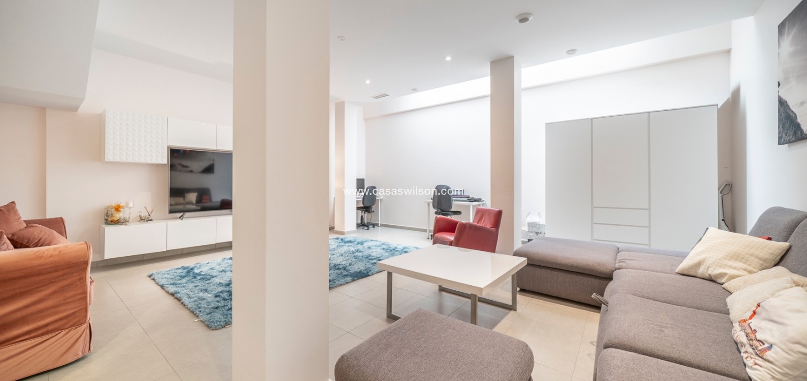 Sale - Villa - Torrevieja