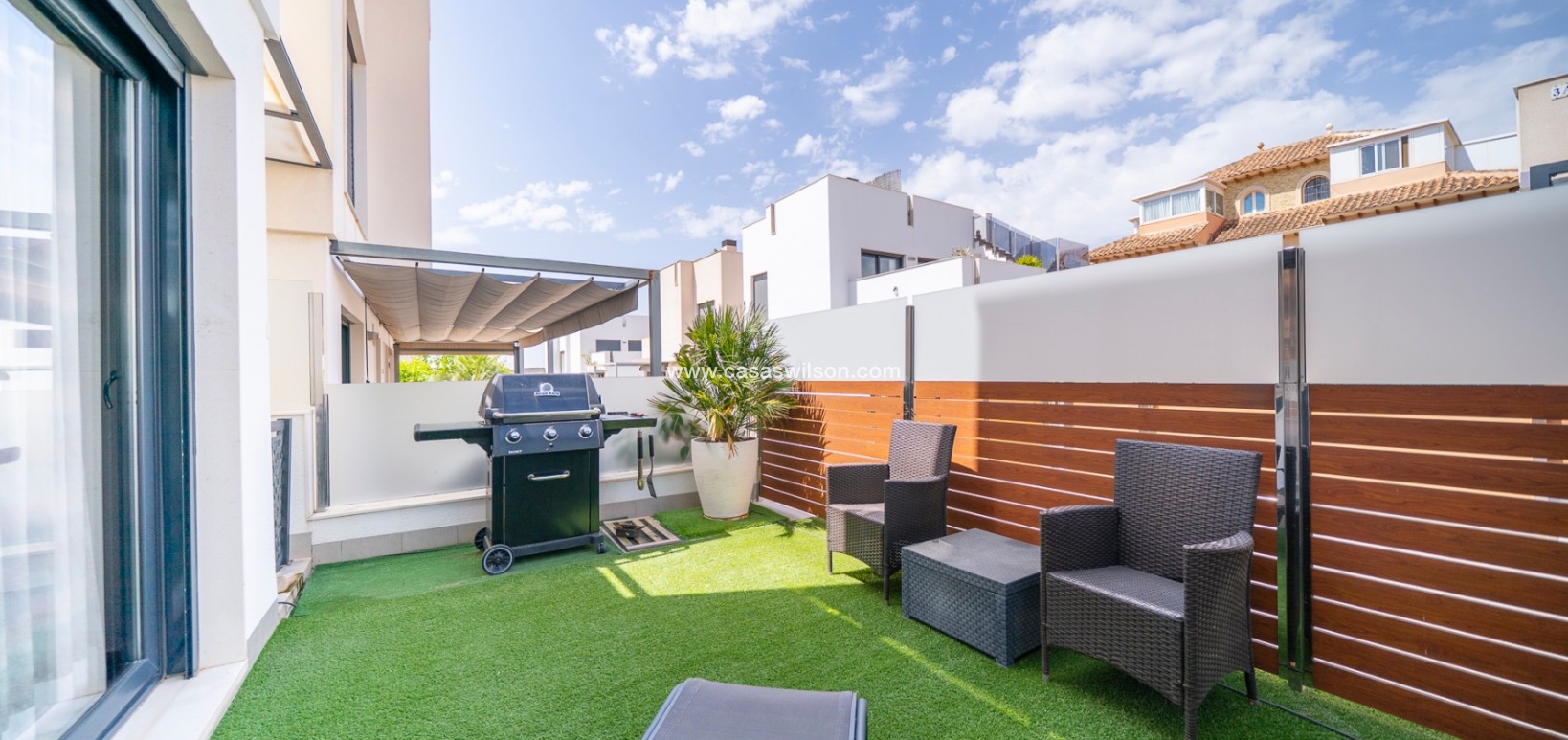 Sale - Villa - Torrevieja