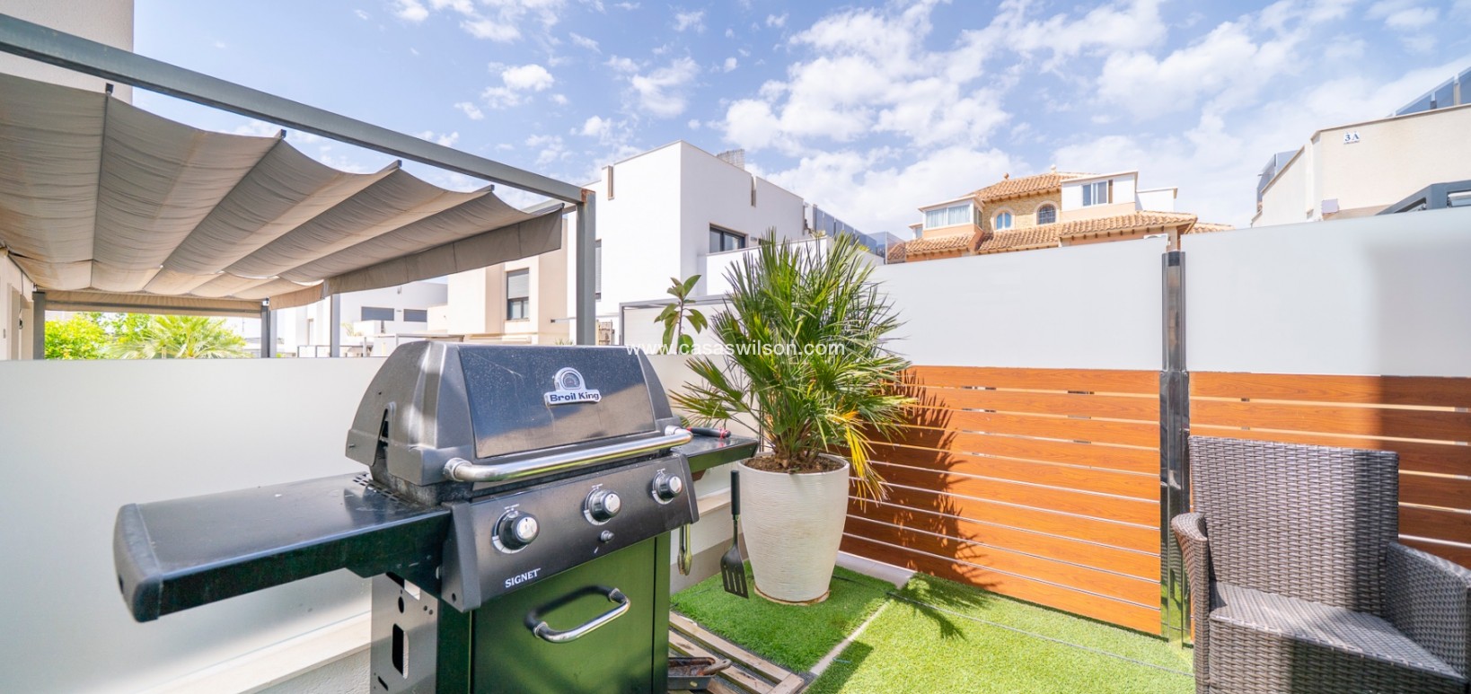 Sale - Villa - Torrevieja