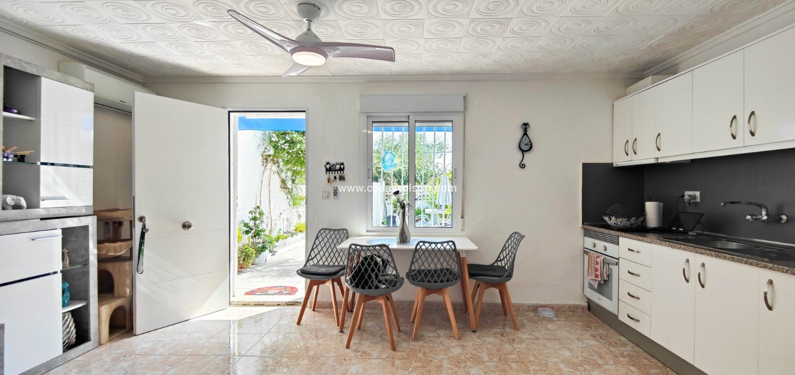 Sale - Townhouse - Torrevieja - Costa Blanca