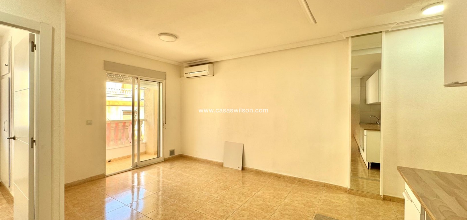 Sale - Apartment - Torrevieja - Centro