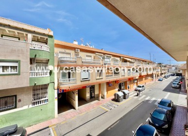 Sale - Apartment - Torrevieja - Centro